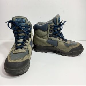vasque clarion impact hiking boots